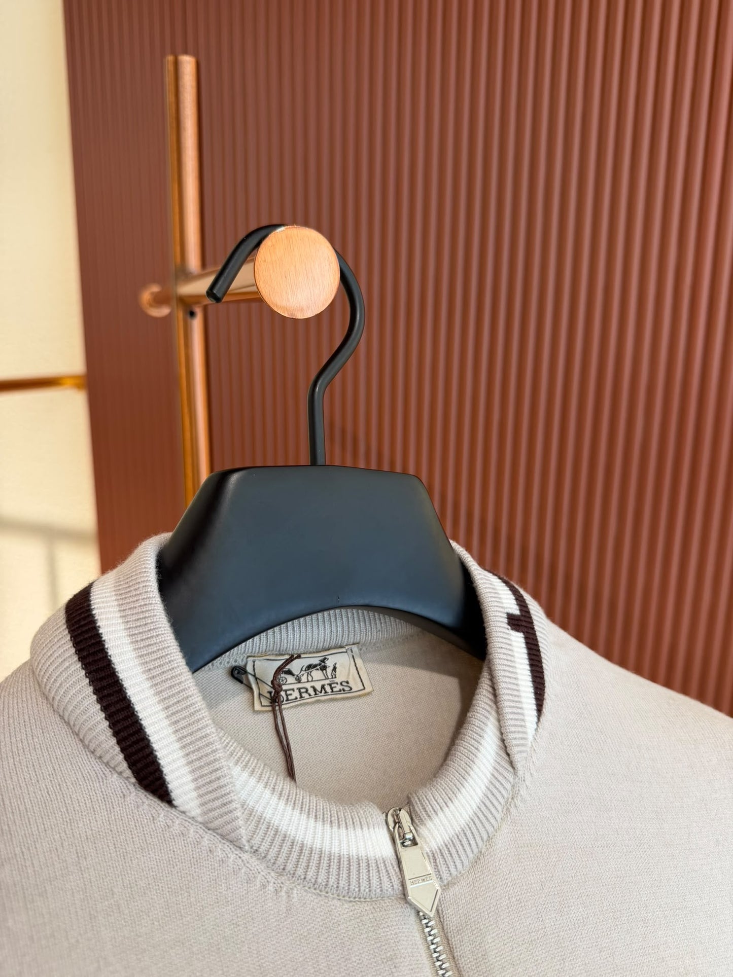 Hermés Full-Zip Beige