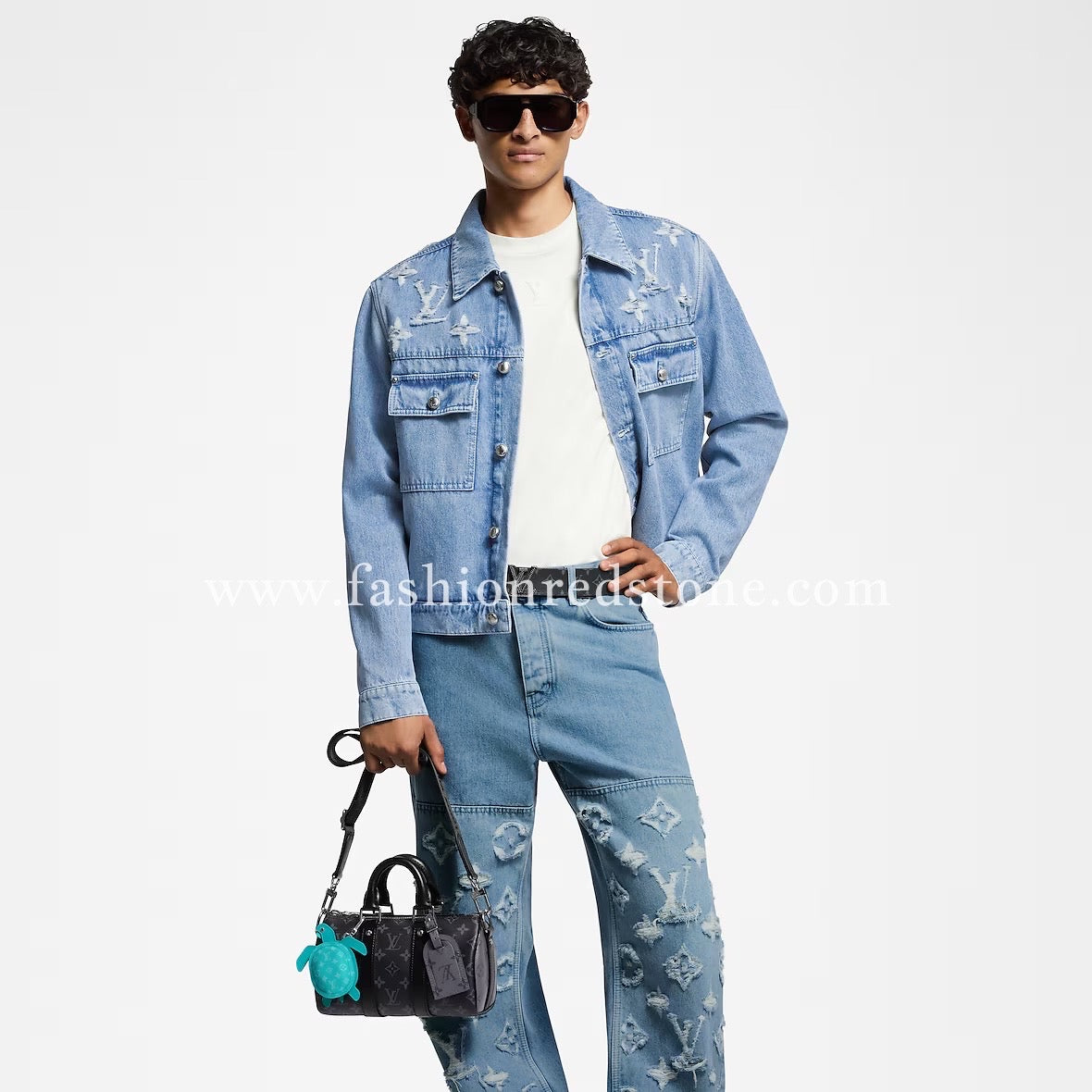 Louis Vuitton Keepall Bandoulière Bag