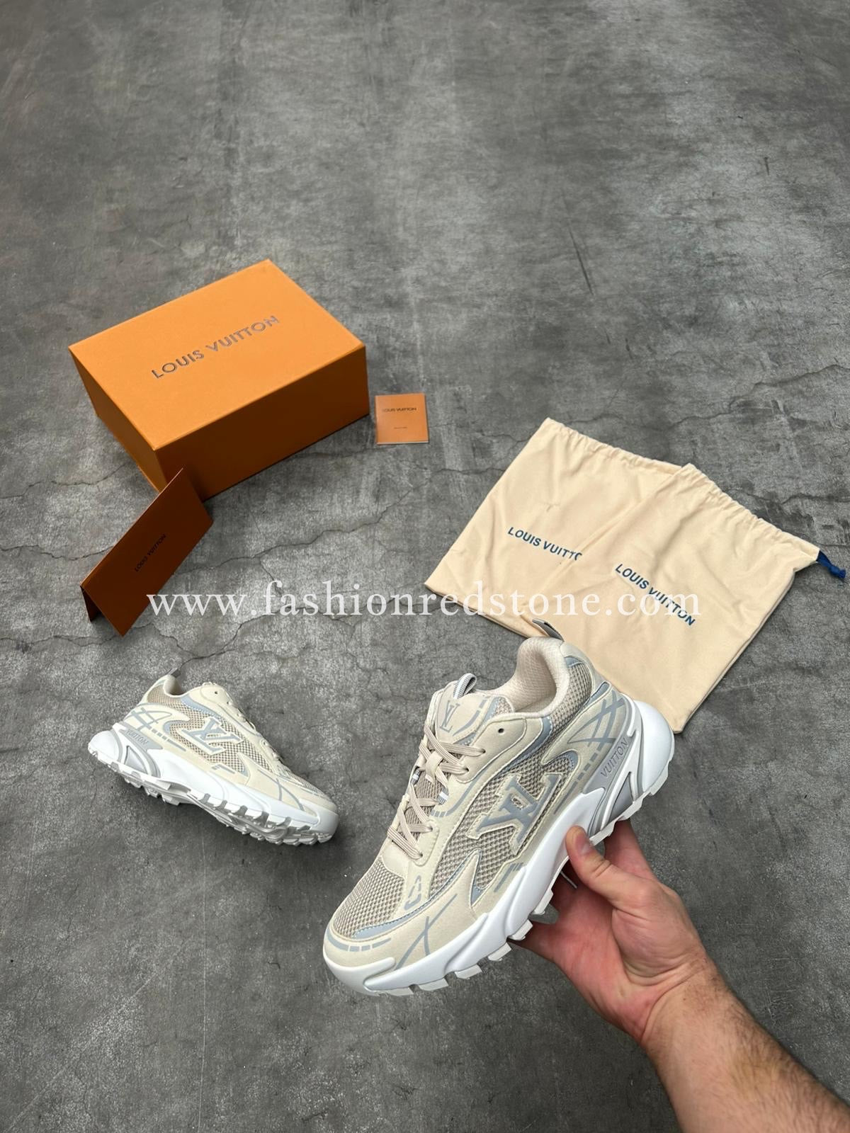 LV Runner Tatic Sneaker