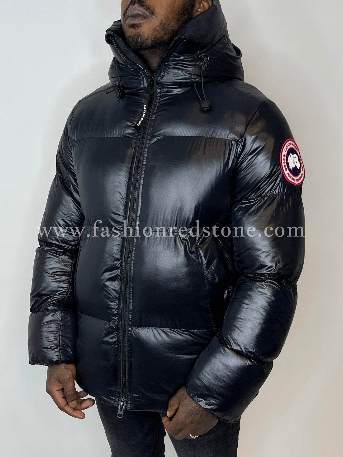 Canada Goose Crofton Puffer Jack Met Donsvulling Black