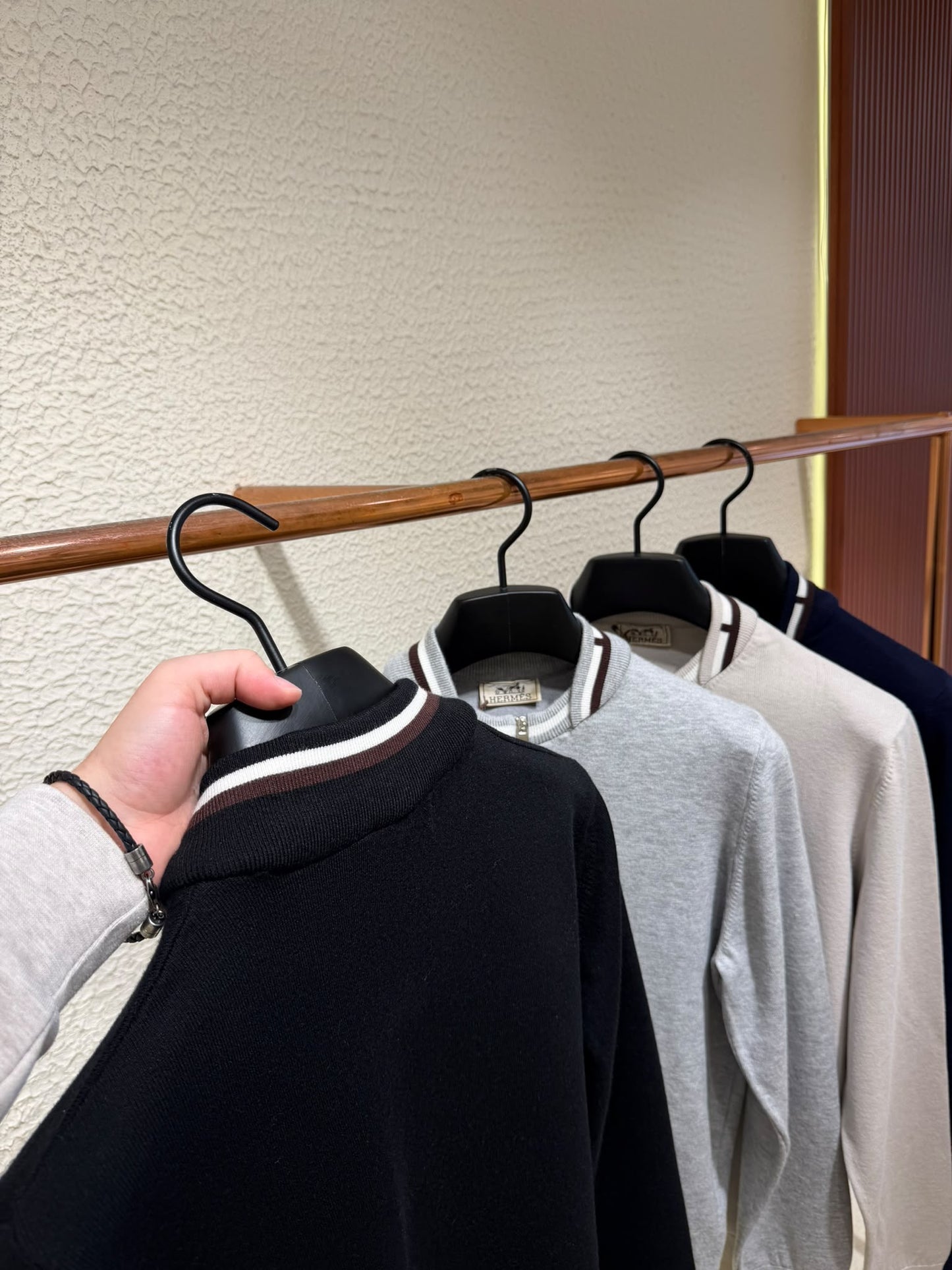 Hermés Full-Zip Black