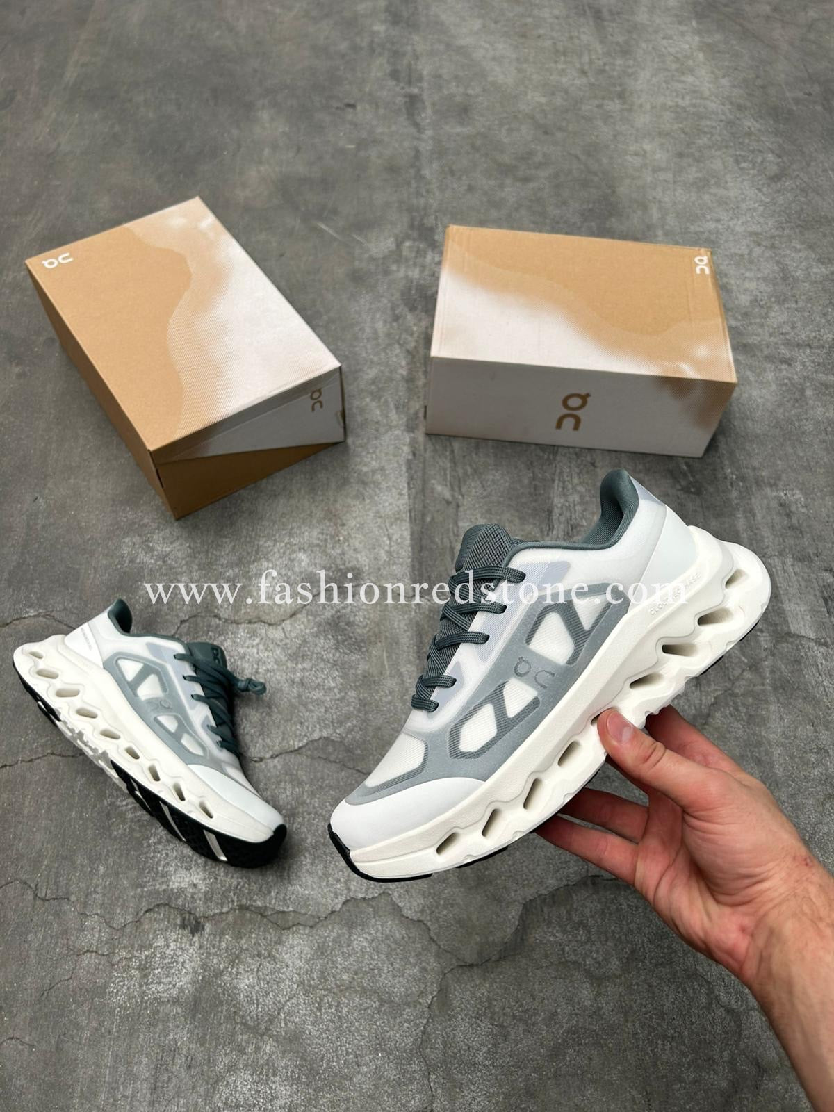 On Cloudtilt Sneakers Remix