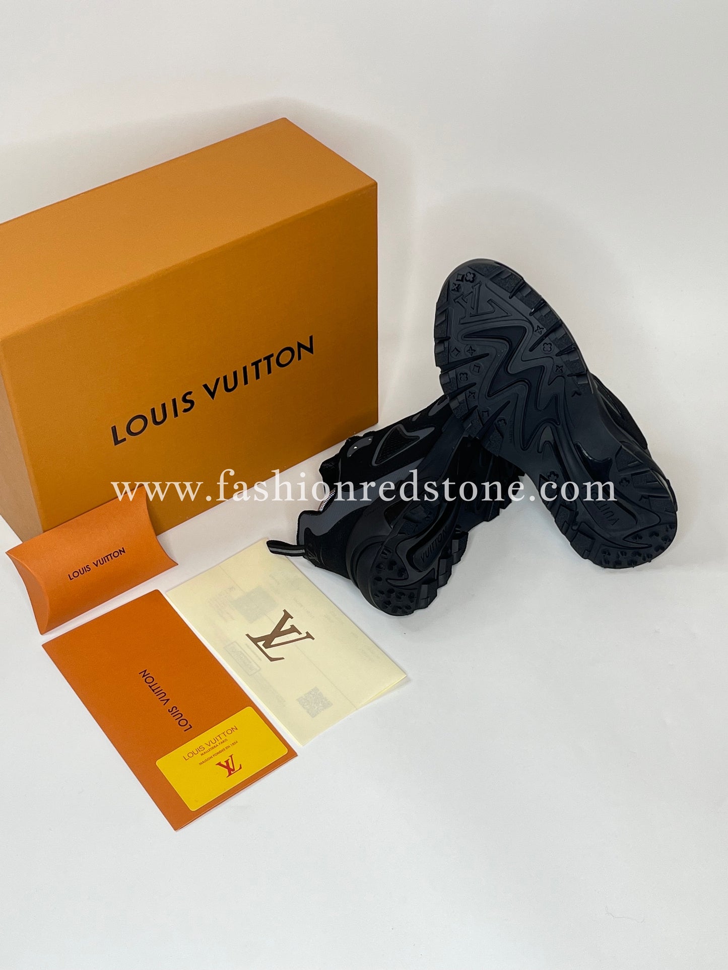 Louis Vuitton Tatic Runners