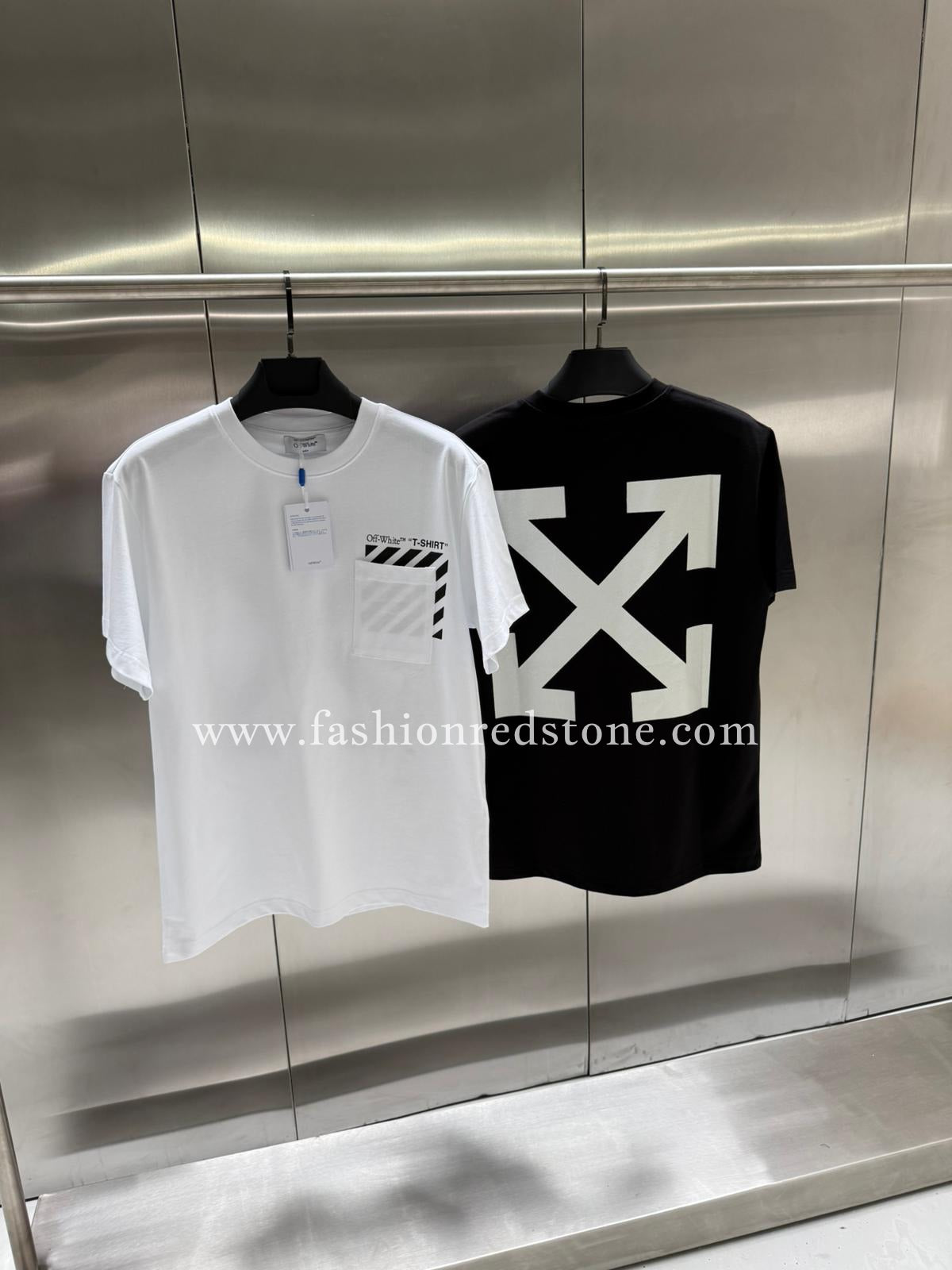 Off-White T-shirt met Logoprint