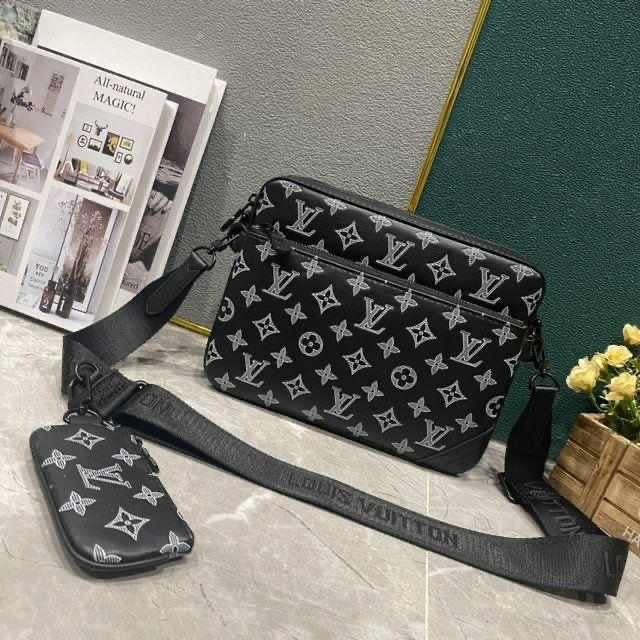 Louis Vuitton Messenger Bag