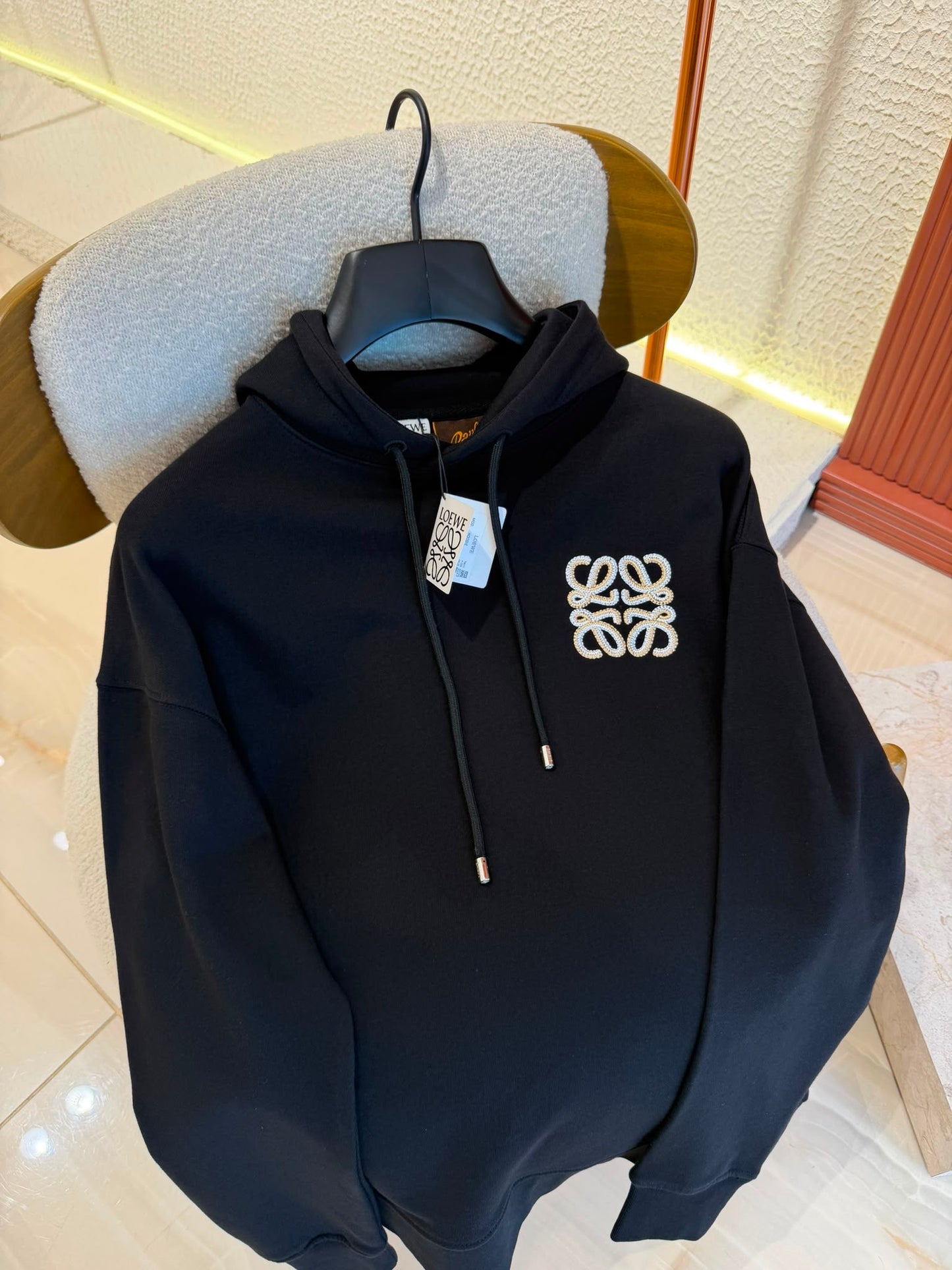 LOEWE hoodie in Cotton black