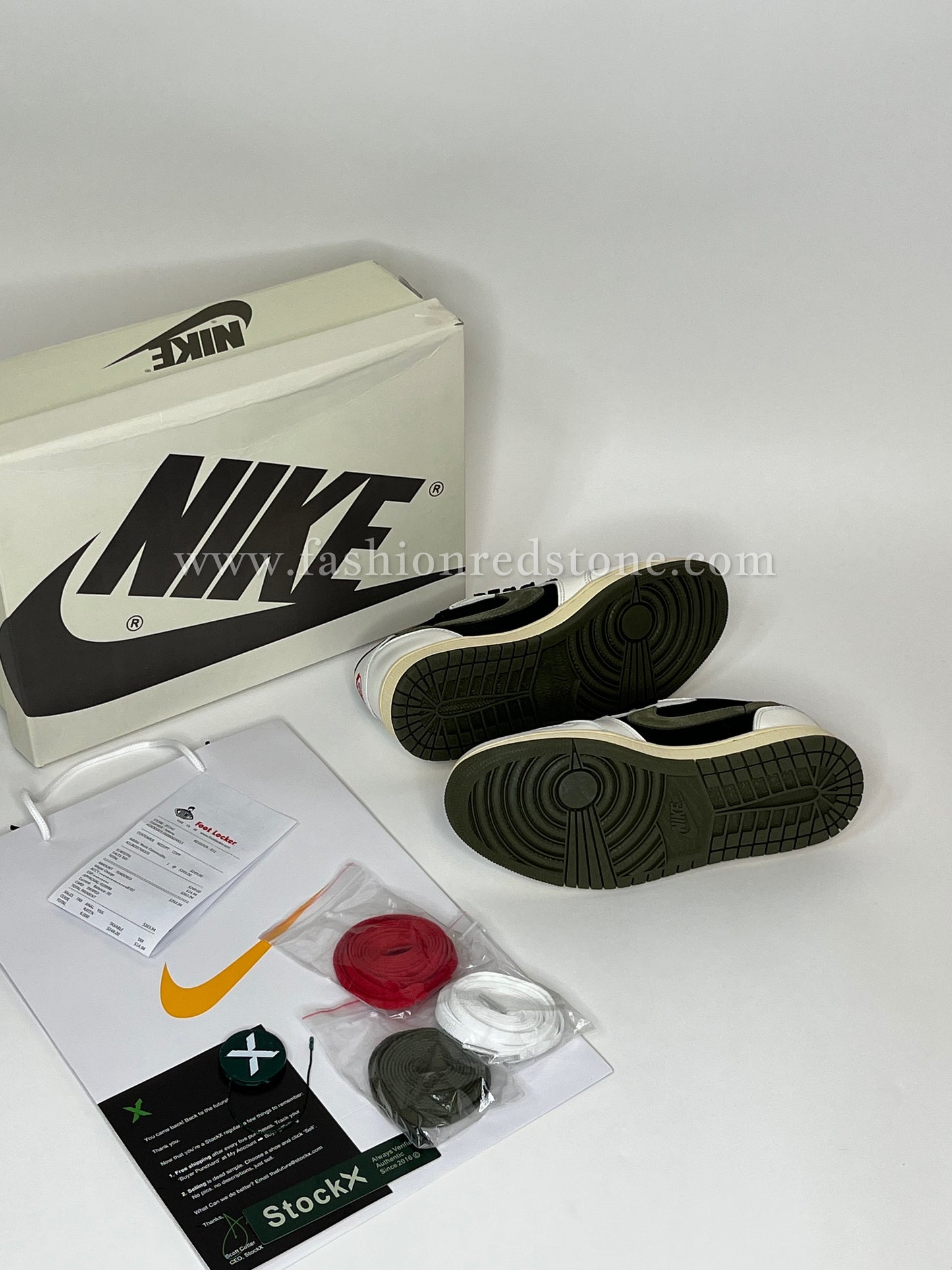 Travis Scott x Air Jordan 1 Low OG "Olive"