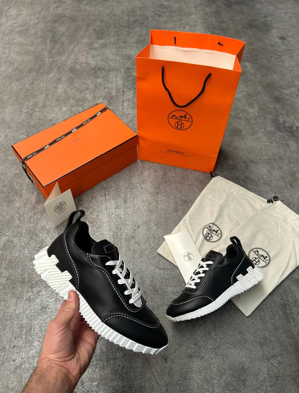 Hermes Bouncing Sneakers