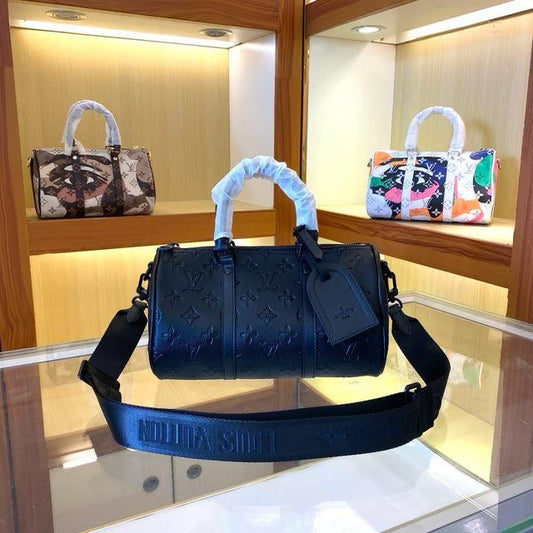Louis Vuitton Keepall Bandoulière Bag