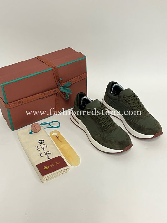 Loro Piana Week End Walk