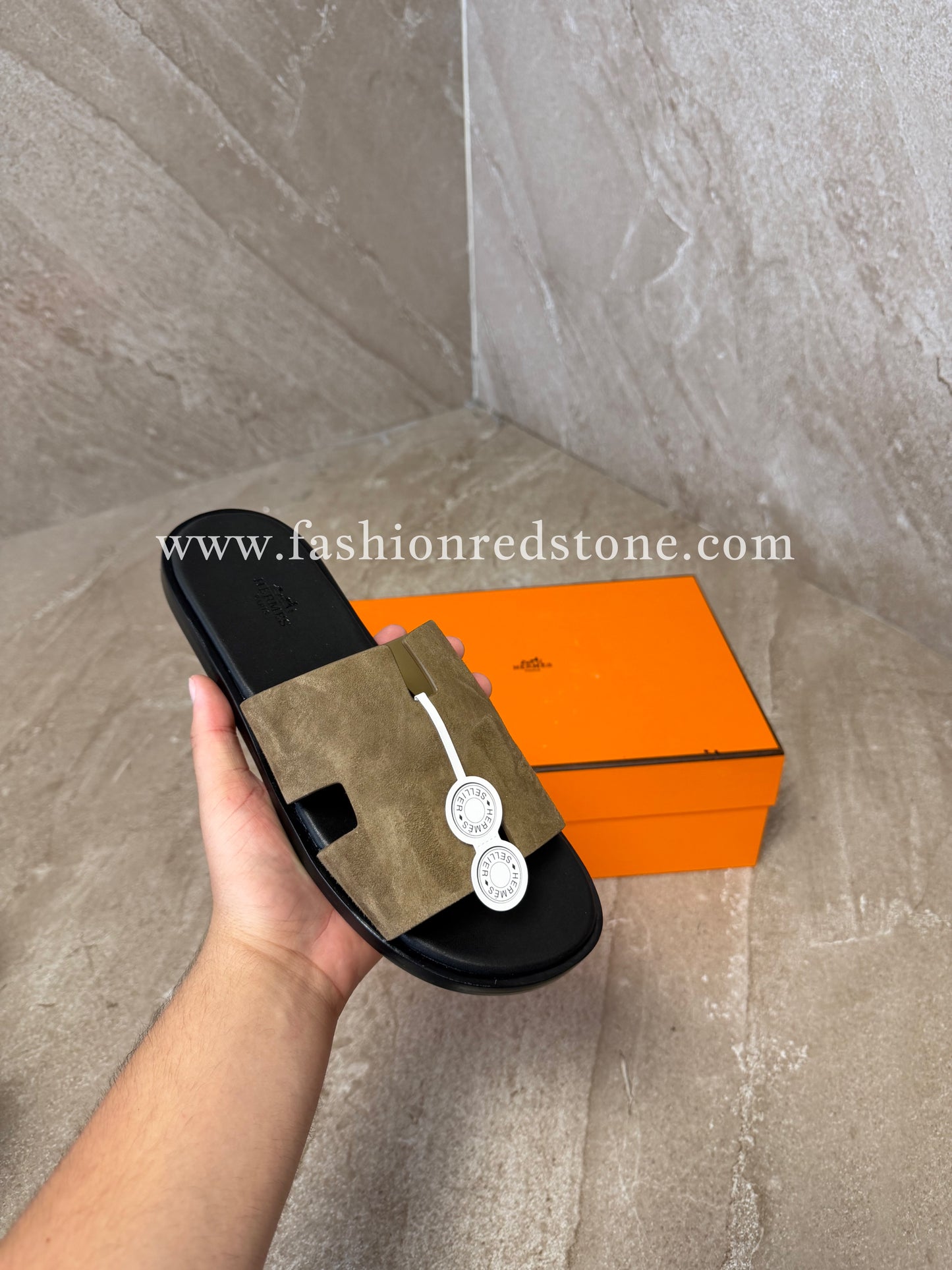 Hermes Izmir Sandal Khaki