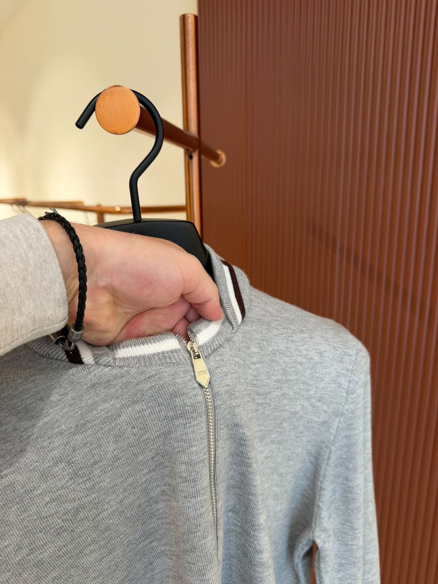Hermés Full-Zip Grey