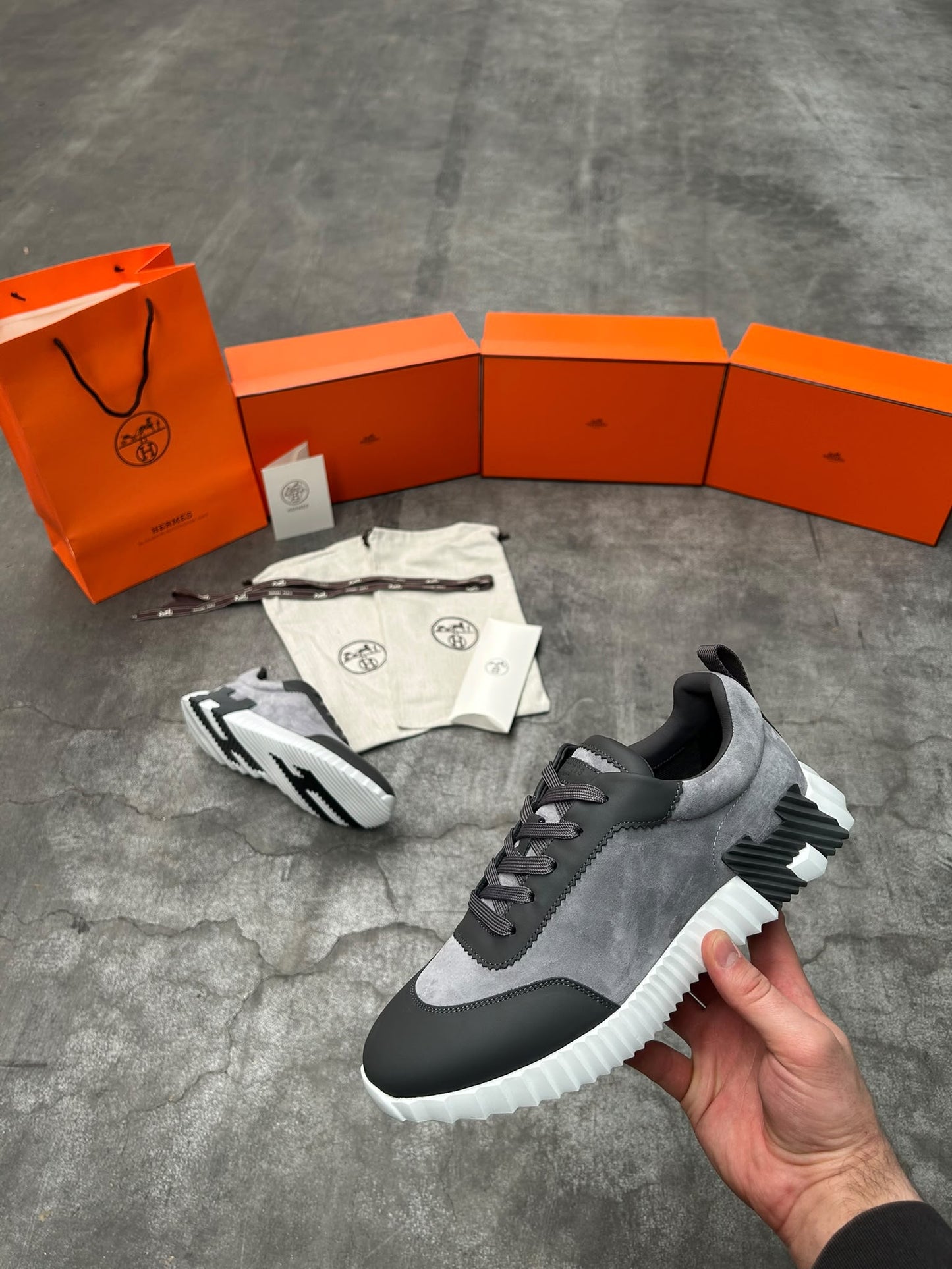 Hermes Bouncing Sneakers