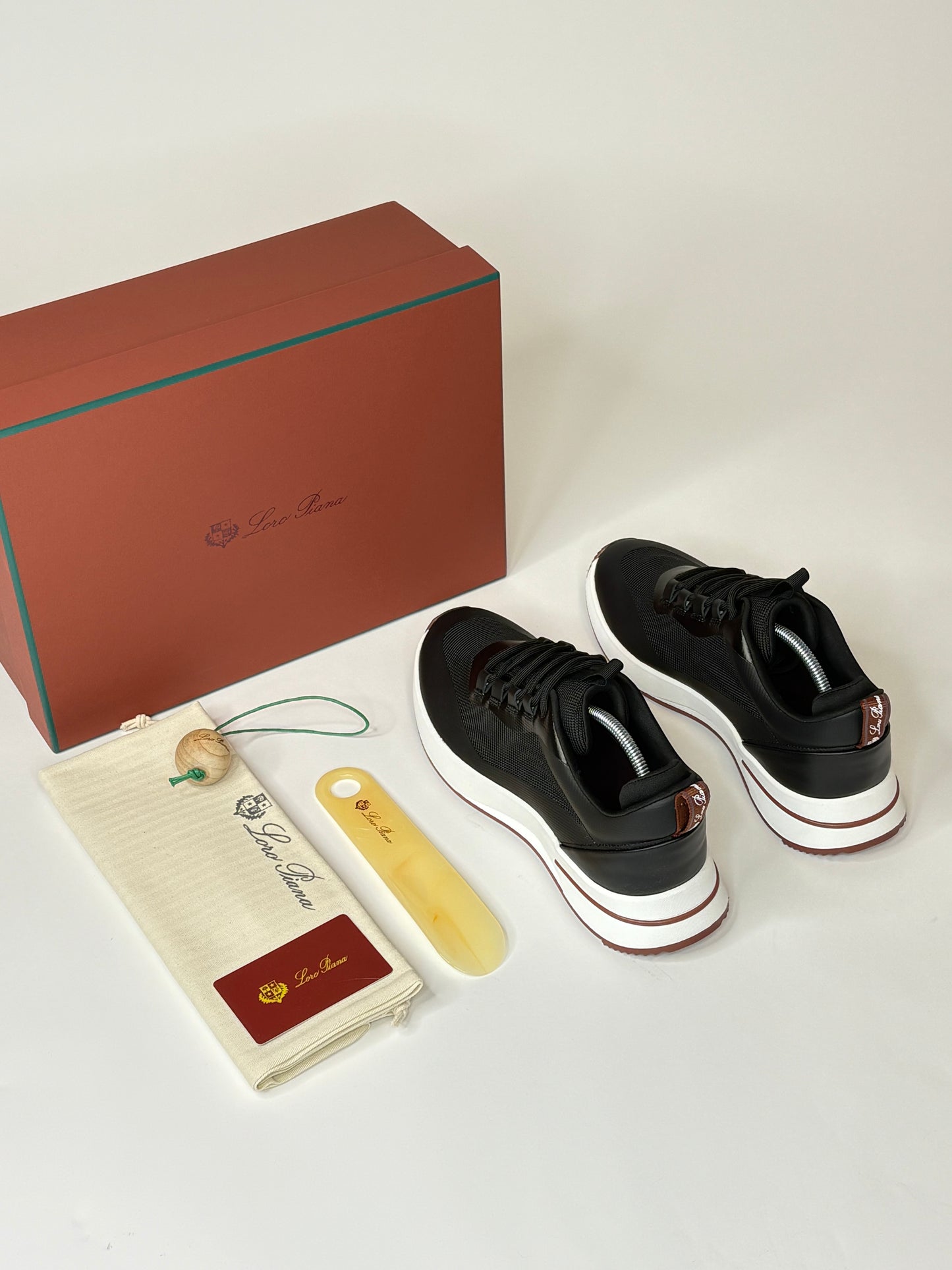 Loro Piana Week End Walk