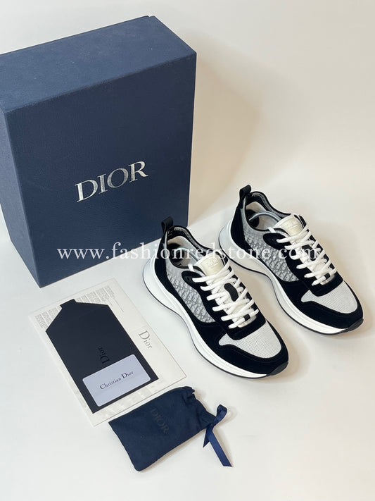 Dior B25 Sneakers