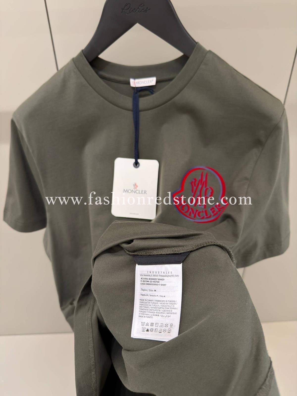 Moncler Geborduurd Logo T-Shirt