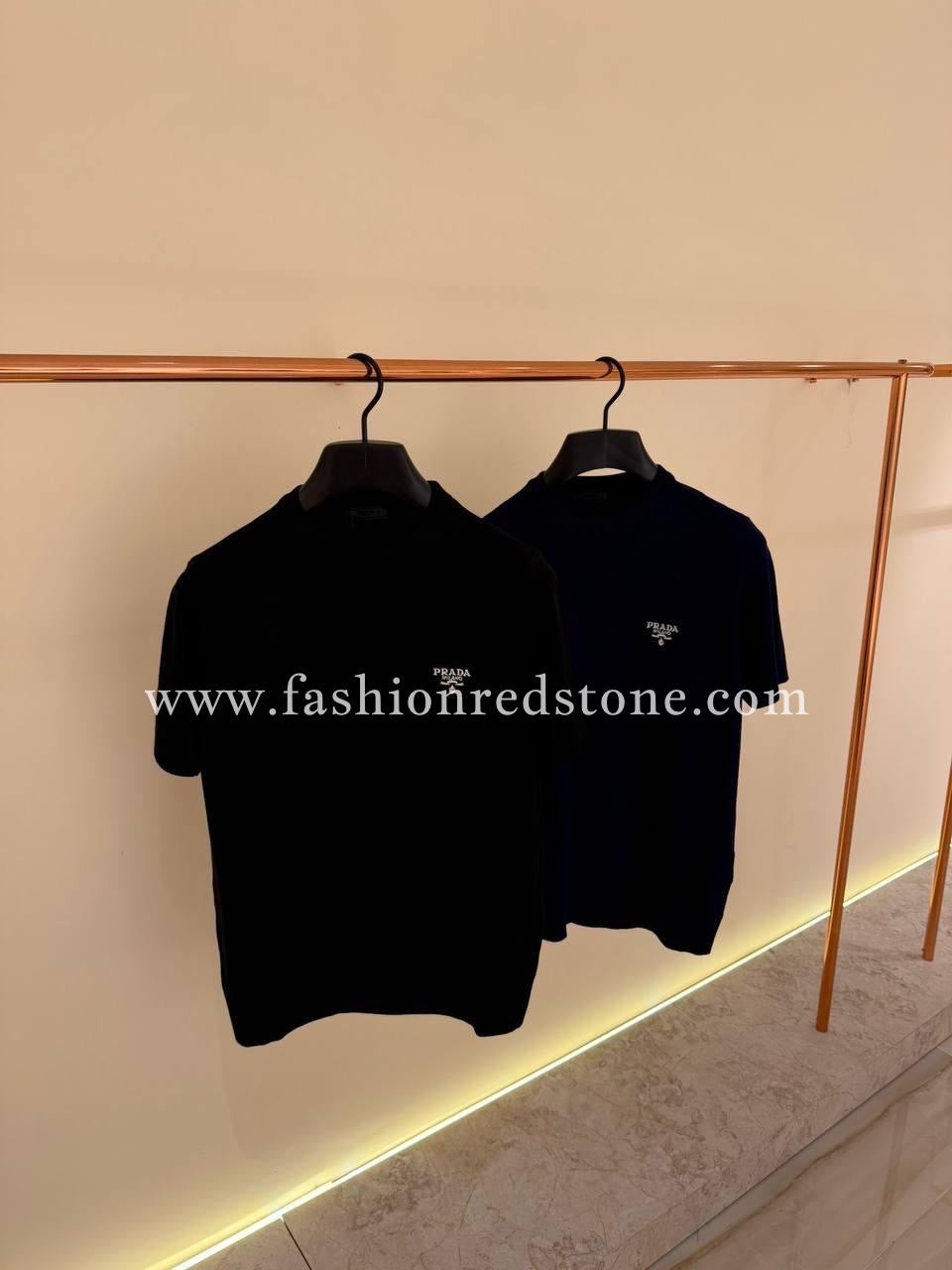 Prada Wollen Tricot-Shirt