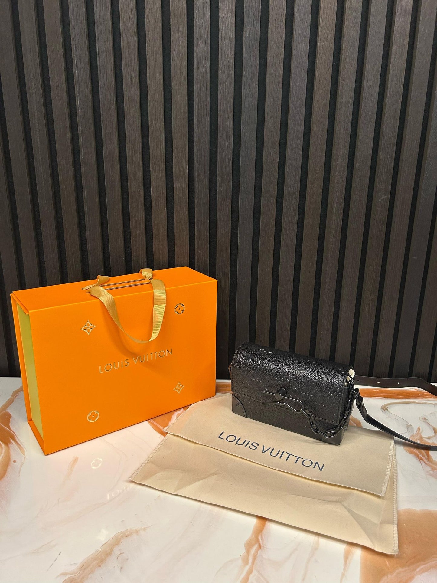 Louis Vuitton Steamer Wearable Wallet