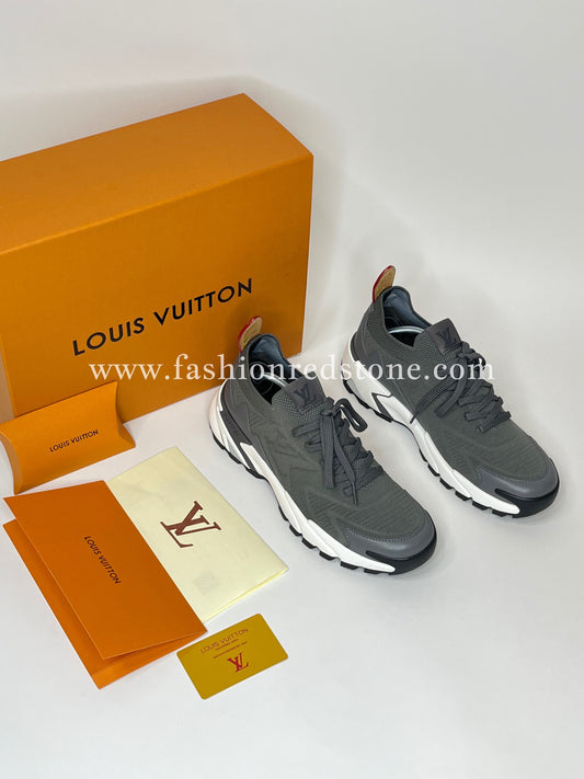 LV Runner Tatic Sneaker