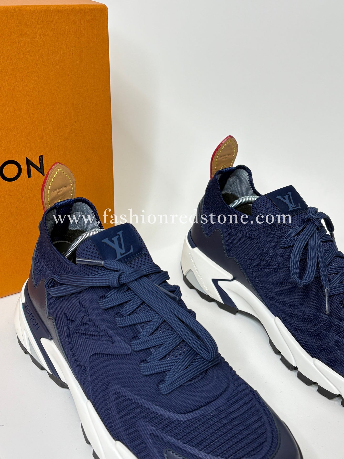 LV Runner Tatic Sneaker