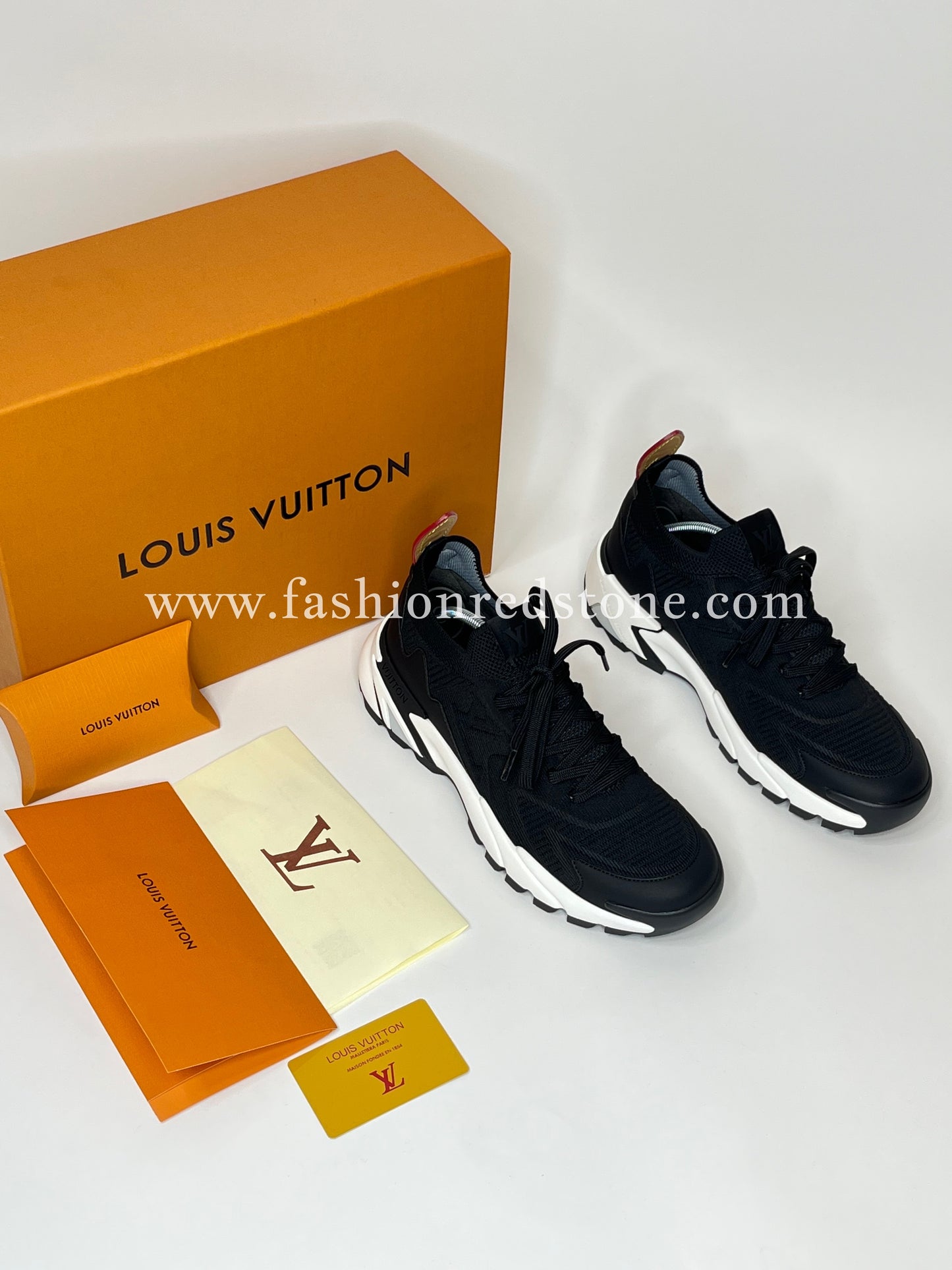 LV Runner Tatic Sneaker