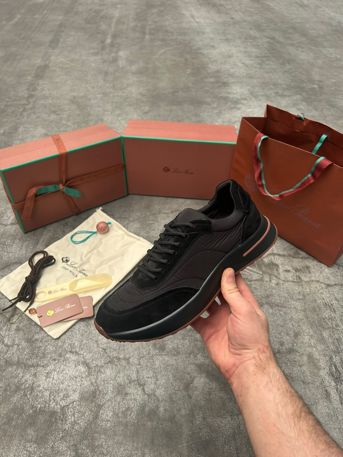 Loro Piana Week End Walk