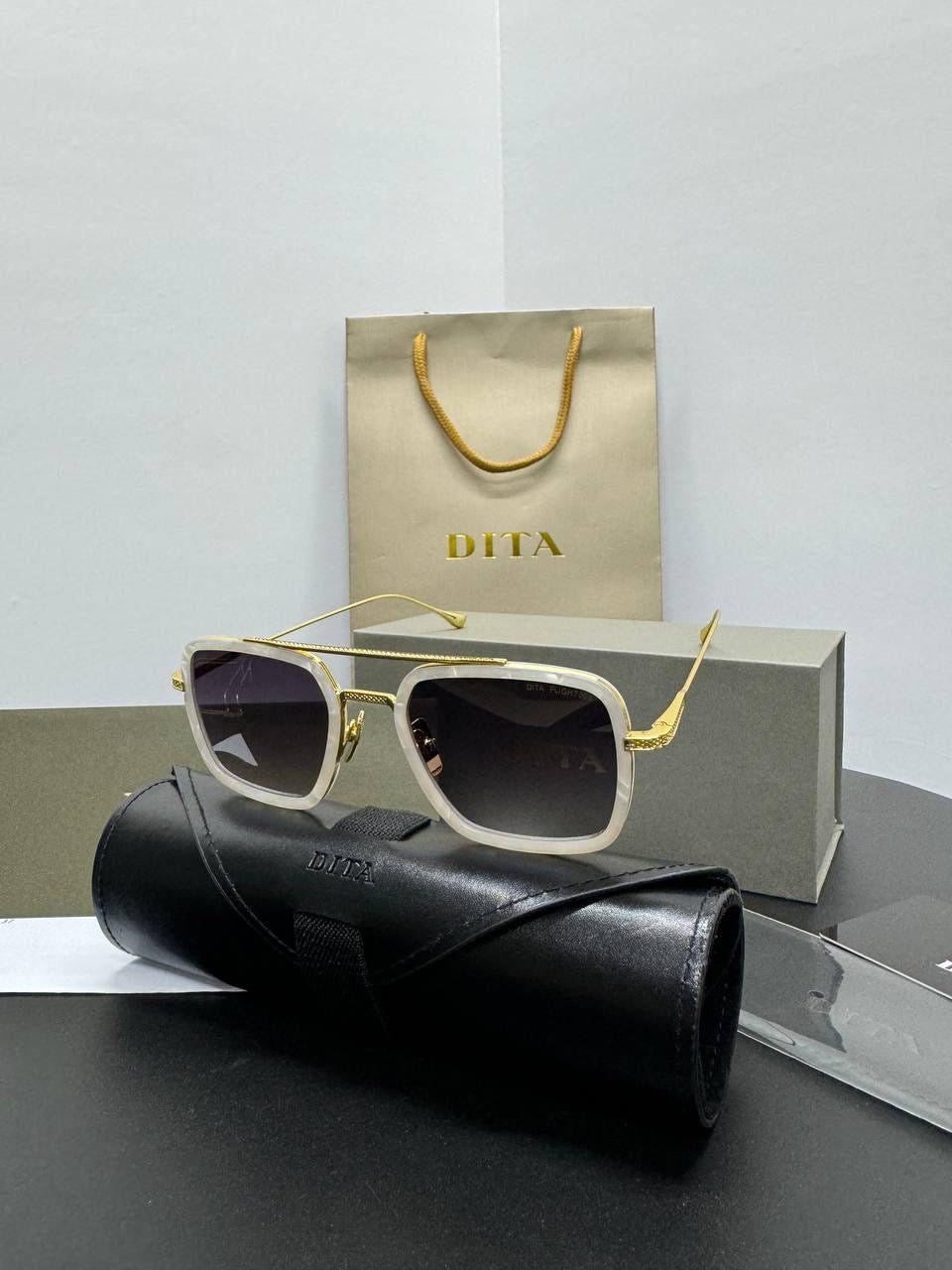 Dita Flight 006