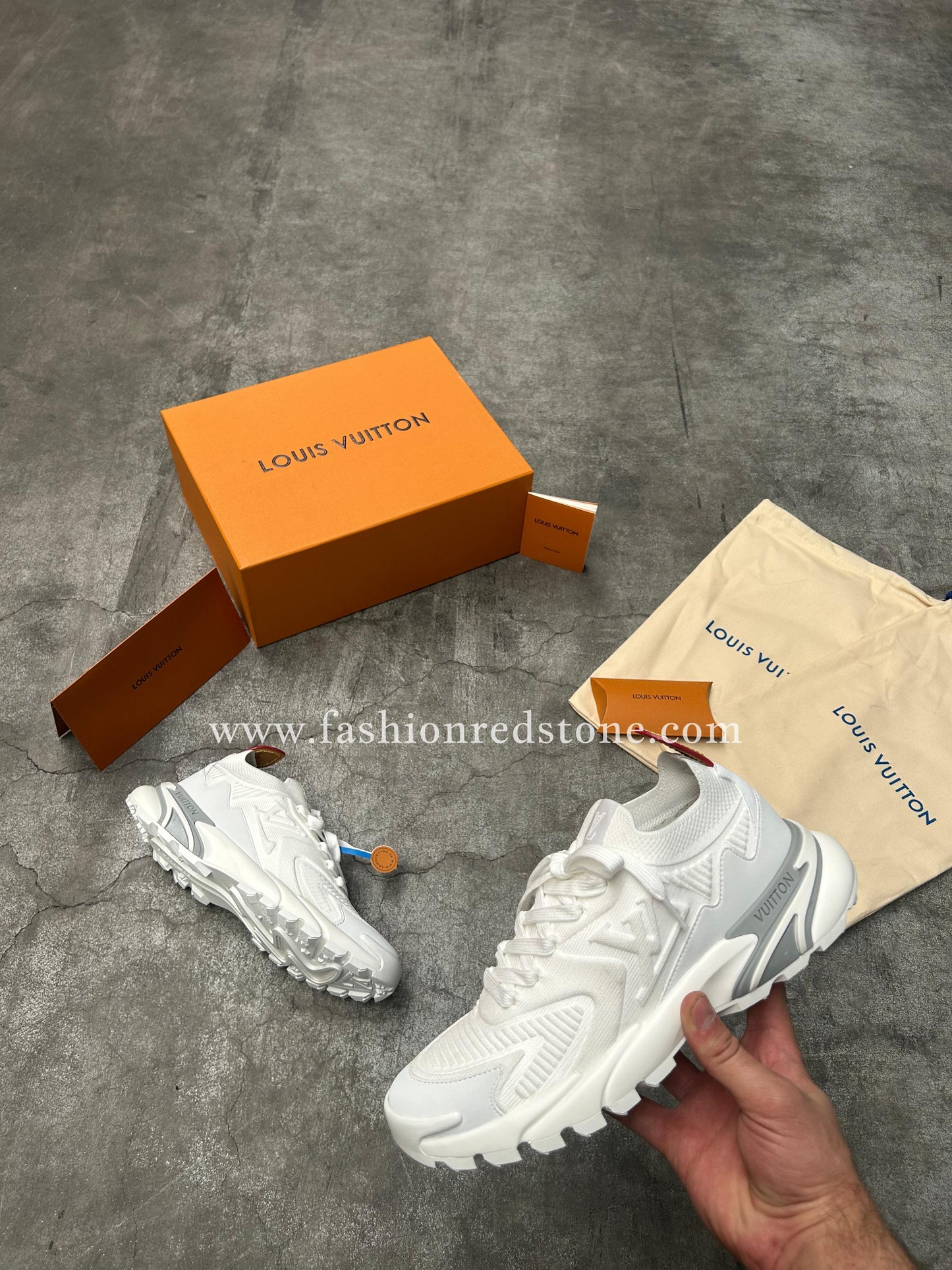 LV Runner Tatic Sneaker
