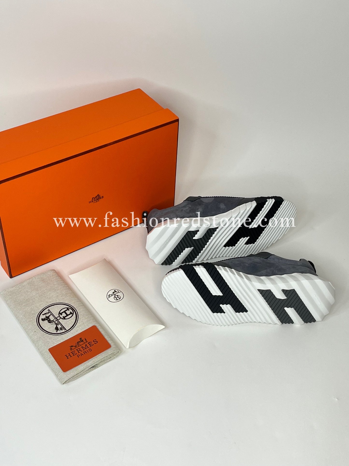 Hermes Bouncing Sneakers