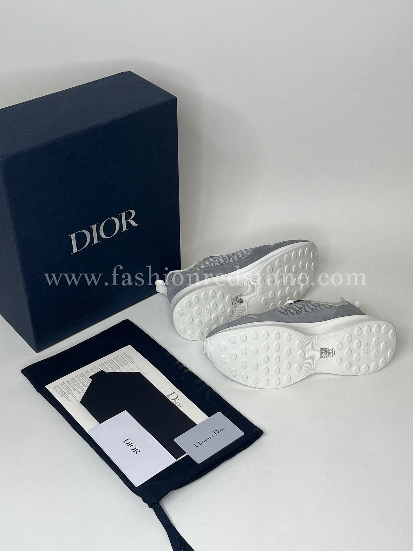 Dior B25 Sneakers Grey Suede