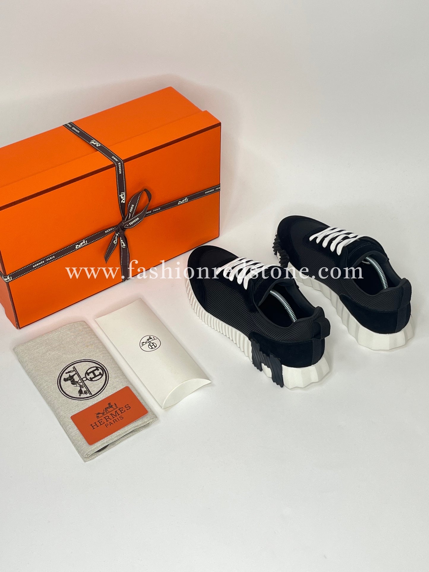 Hermes Bouncing Sneakers