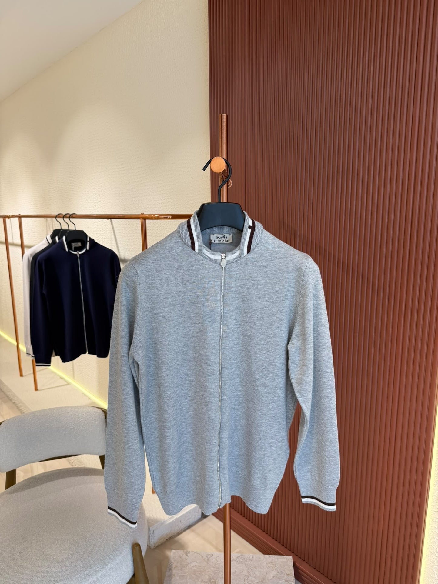 Hermés Full-Zip Grey