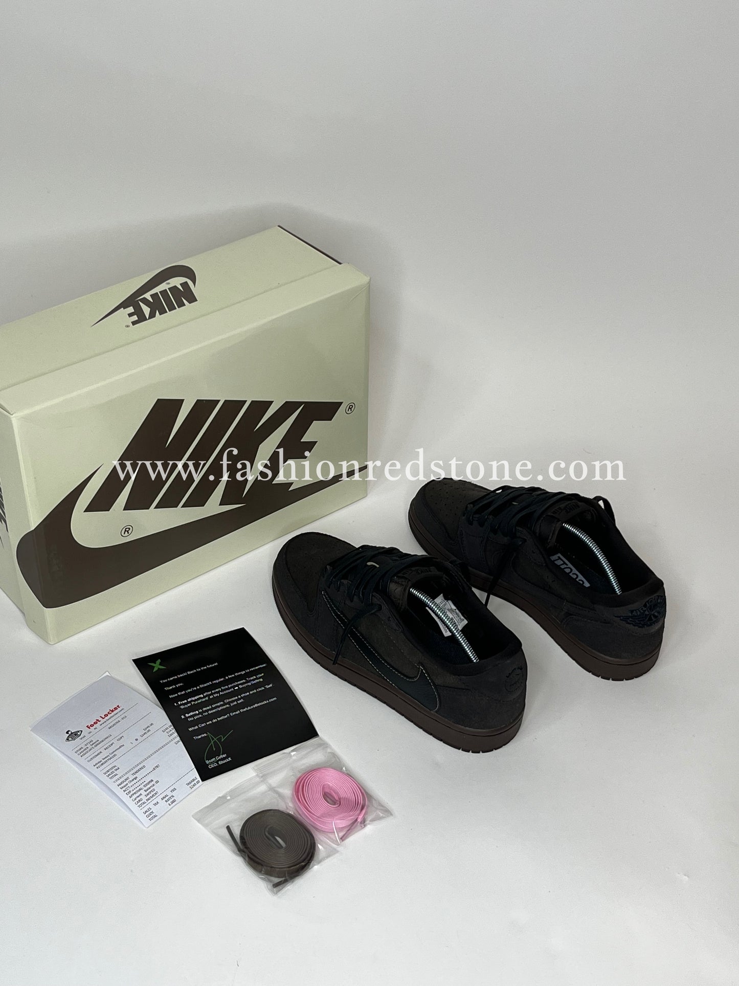 Travis Scott x Air Jordan 1 Low OG Brown