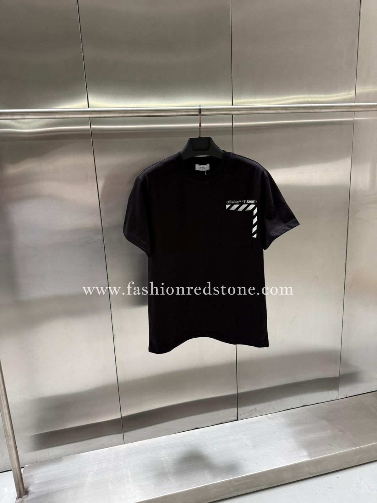 Off-White T-shirt met Logoprint