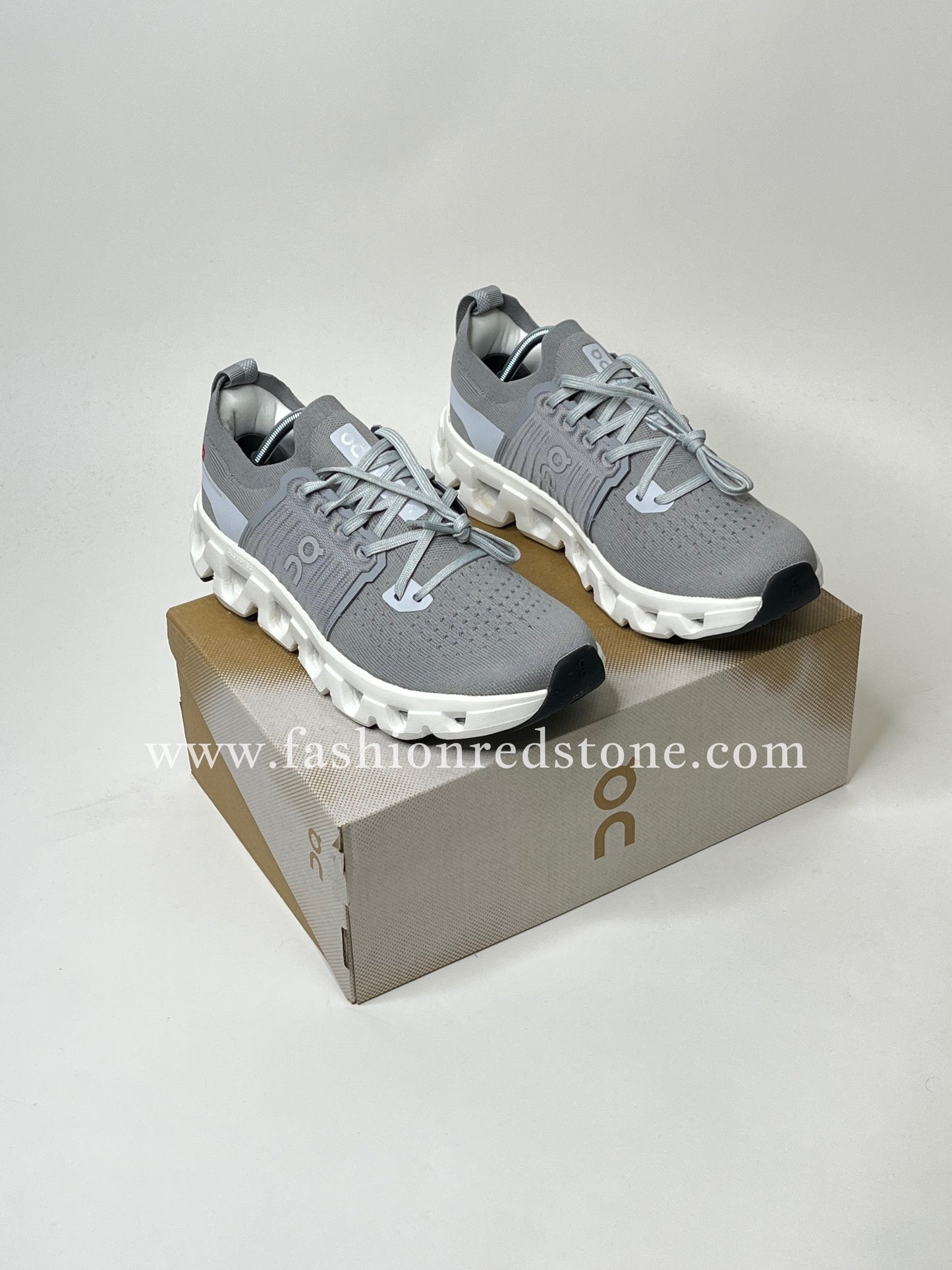 On Cloudswift Sneakers Alloy/Glacier