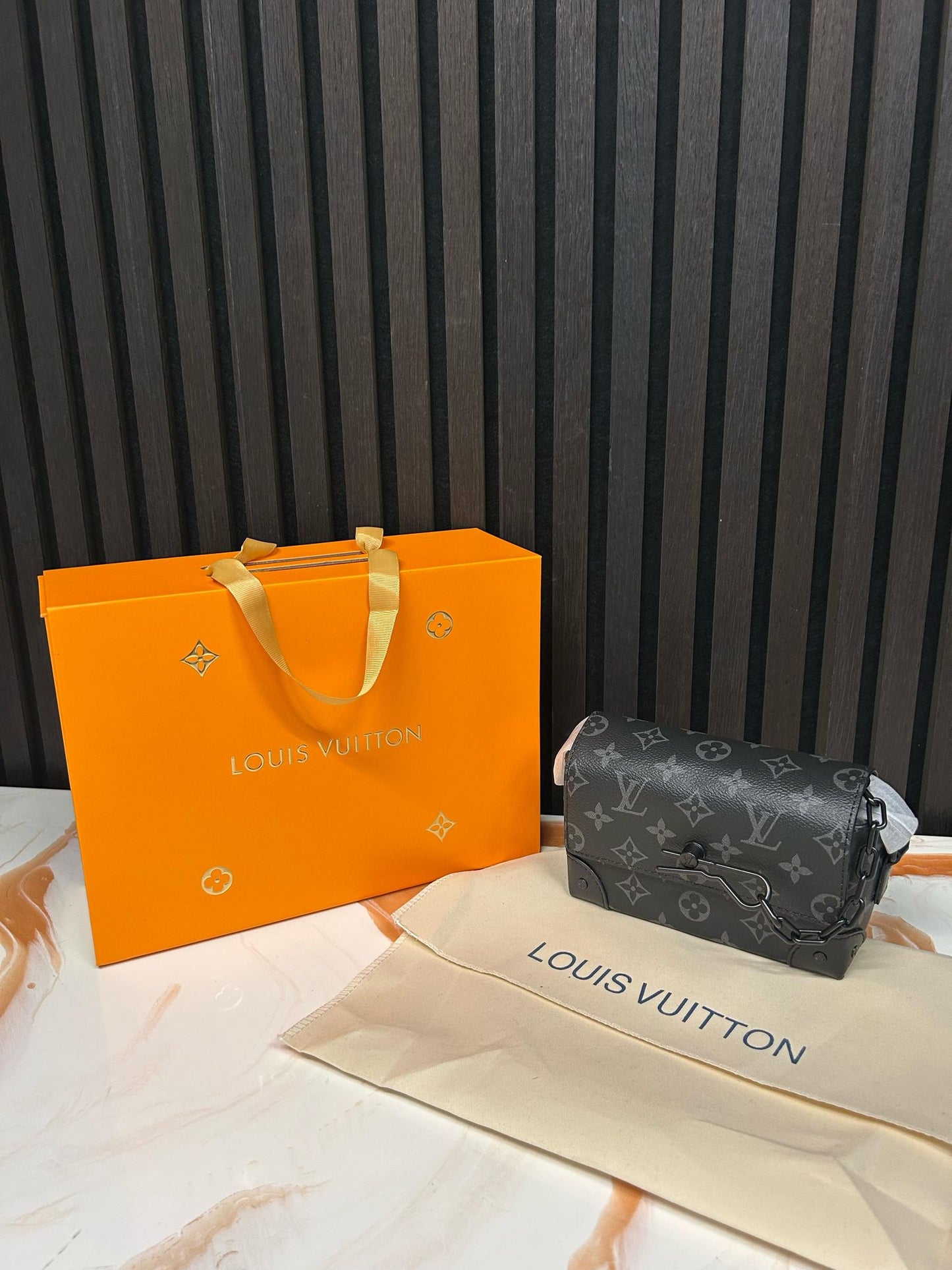 Louis Vuitton Steamer Wearable Wallet