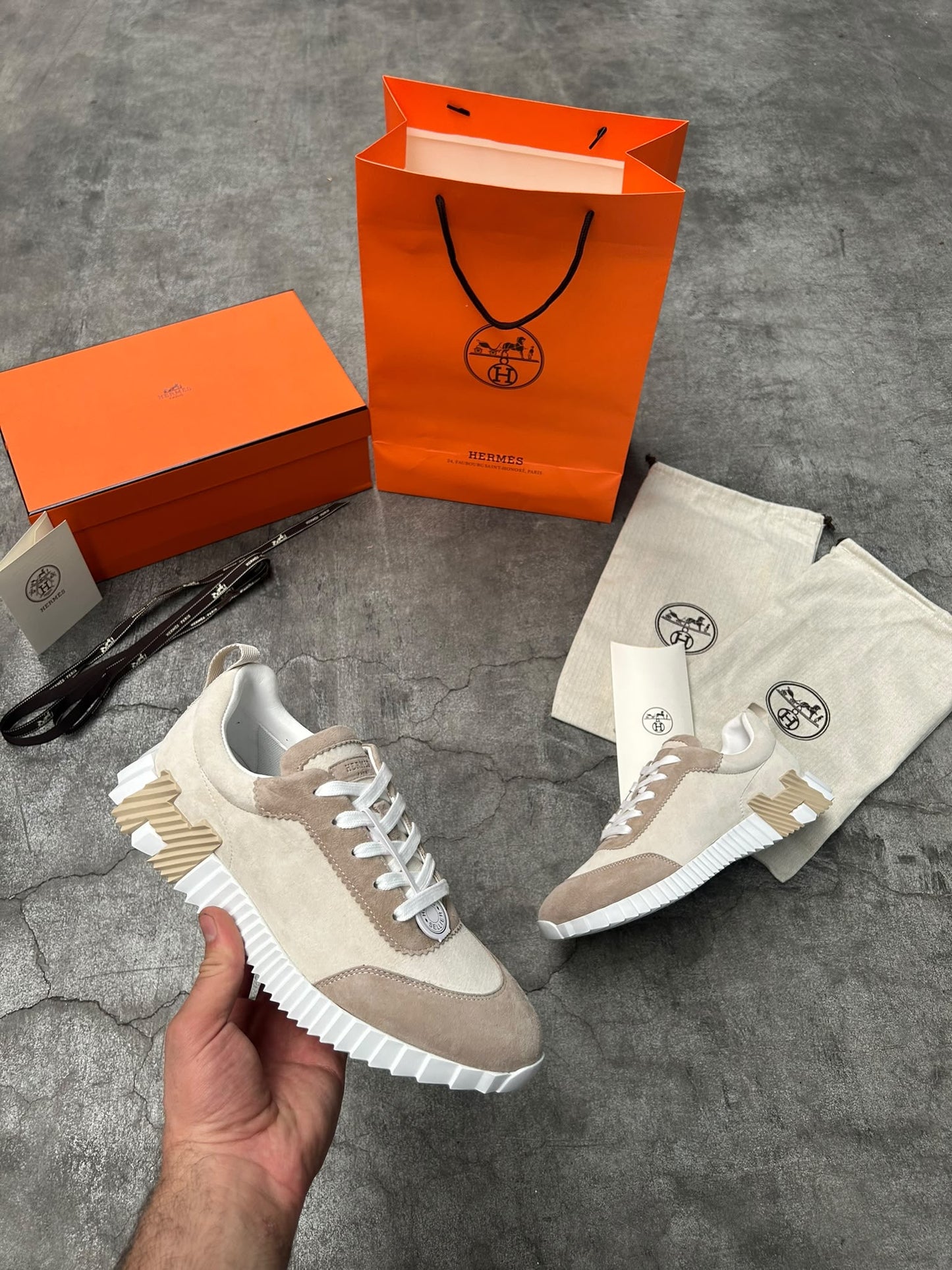Hermes Bouncing Sneakers